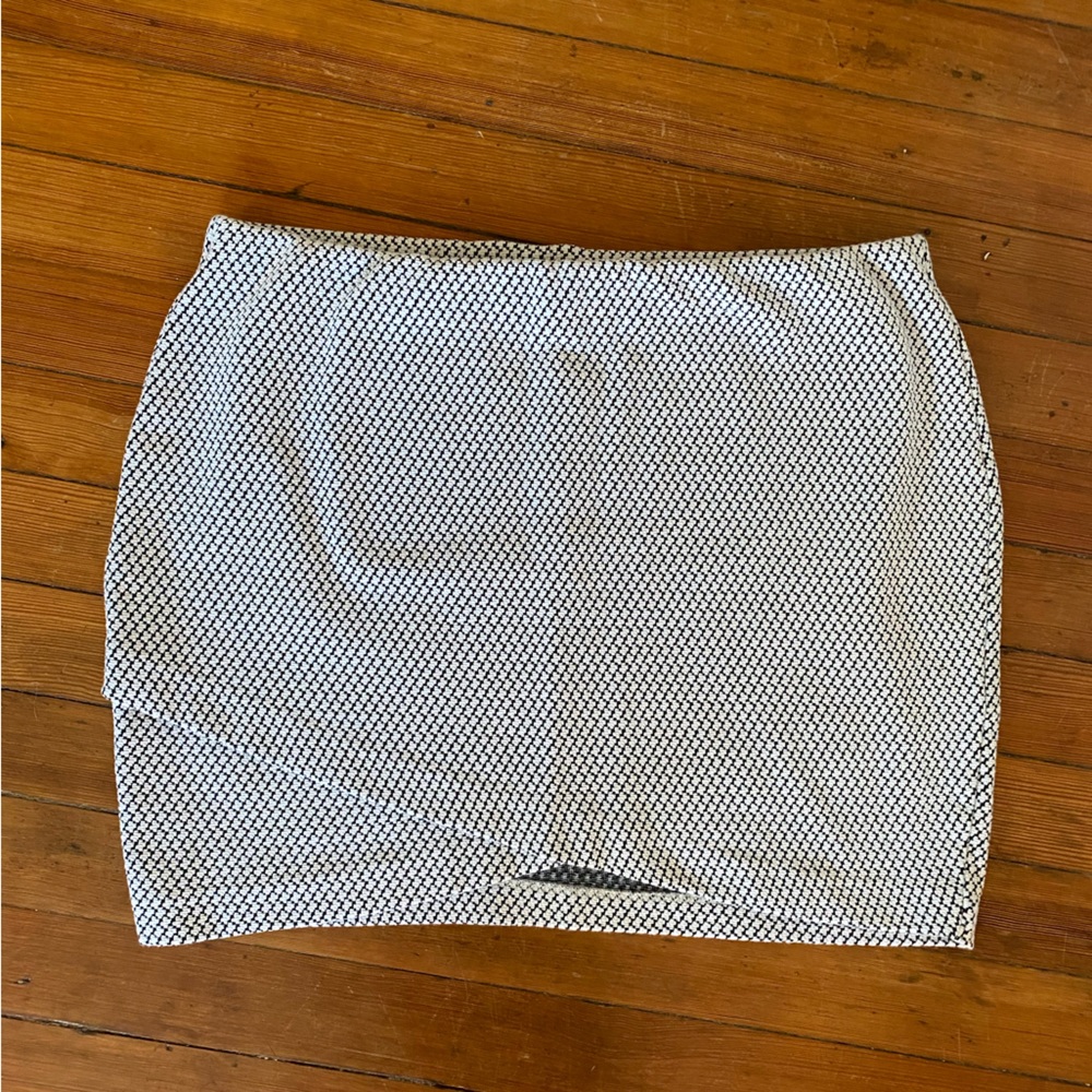 H&M mini skirt